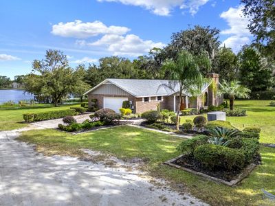 395 Orange Street, House other with 3 bedrooms, 3 bathrooms and null parking in Deland FL | Image 1