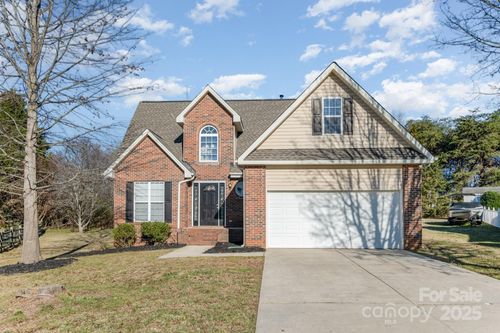 140 Tennyson Ct, Mooresville, NC, 28115-9077 | Card Image