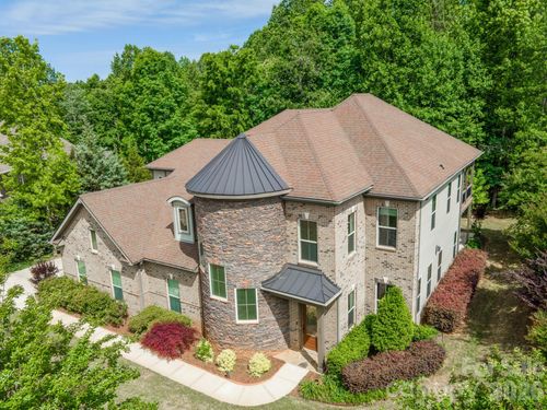 140 Bells Crossing Dr, Mooresville, NC, 28117-8500 | Card Image