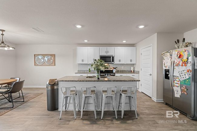 Kitchen | Image 11