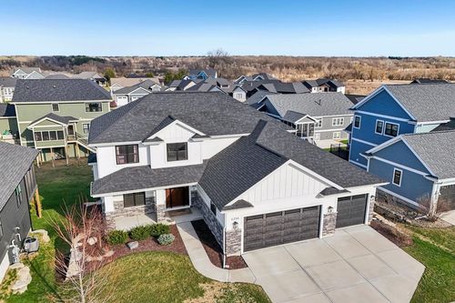 6256 John F Kennedy Dr, DEFOREST, WI, 53532-9200 | Card Image