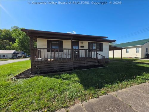 4307 Hughes St, Huntington, WV, 25704-1826 | Card Image
