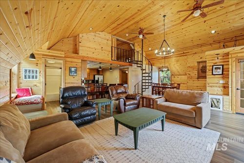 14 Melonie Loop, Cascade, ID, 83611-7760 | Card Image