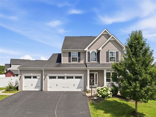 1024 Blackhawk Dr, Valencia, PA, 16059-3123 | Card Image