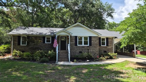 1319 Sourwood Dr, chester, SC, 29706-7087 | Card Image