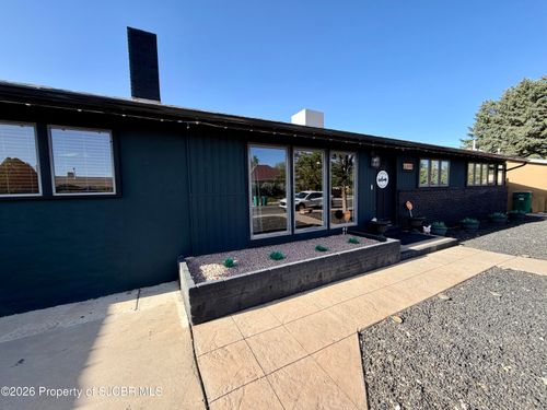 608 E 15th St, Farmington, NM, 87401-6303 | Card Image