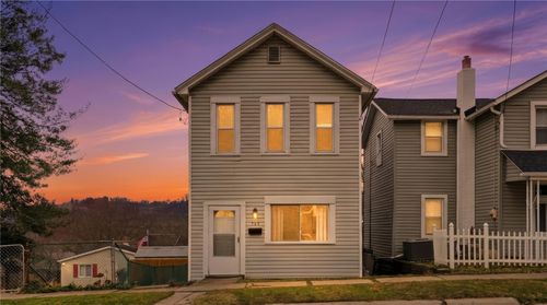 753 6th St, Oakmont, PA, 15139-1587 | Card Image