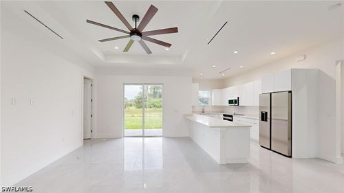 6050 Stratton Rd, Fort Myers, FL, 33905-5717 | Card Image