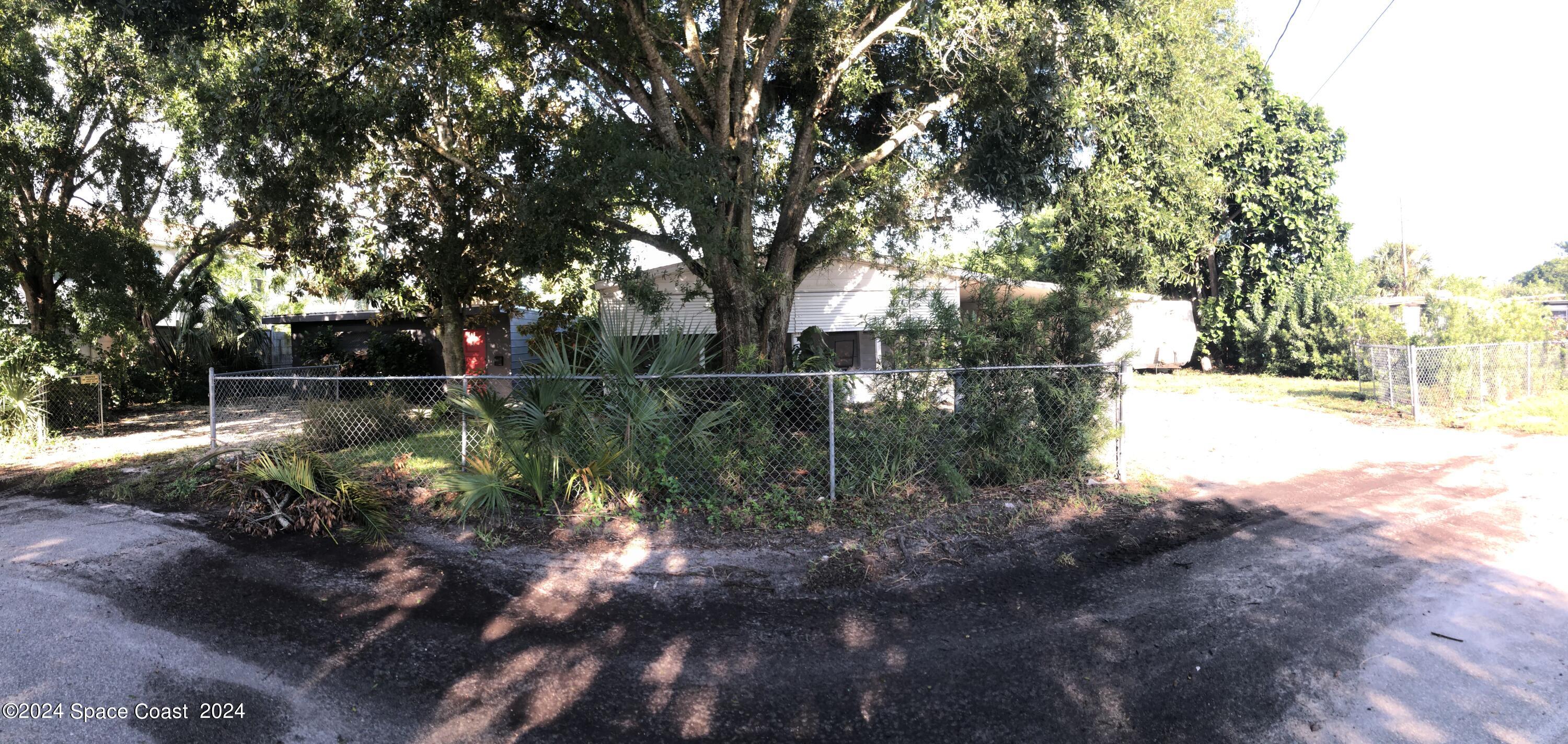 Seneca Dr, Melbourne, FL 32935