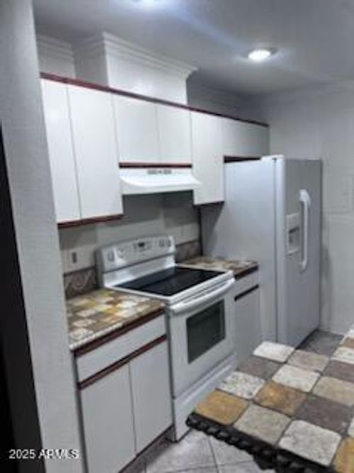 h103-8055 E Thomas Rd, Scottsdale, AZ, 85251-6633 | Card Image