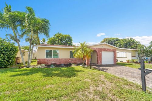 960 Nw 49th St, Deerfield Beach, FL, 33064-1029 | Card Image