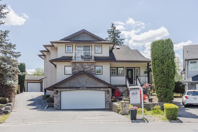 22750 125a Avenue, House other with 7 bedrooms, 4 bathrooms and 8 parking in Maple Ridge BC | Image 1