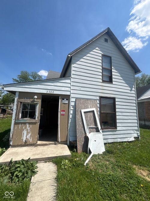 2200 Walnut St, Anderson, IN, 46016-4462 | Card Image
