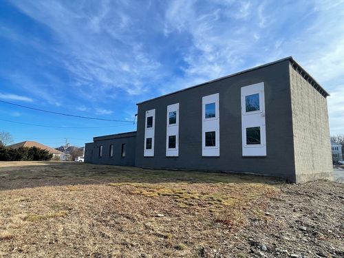 170 E Bacon St, Plainville, MA, 02762-5217 | Card Image