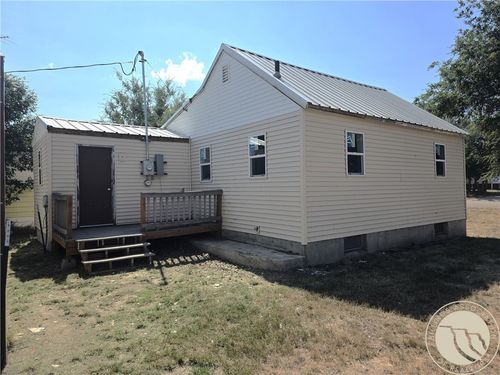 909 G Avenue, Circle, MT, 59215 | Card Image