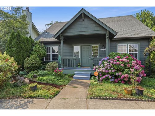 946 Nantucket Ave, Eugene, OR, 97404-2715 | Card Image