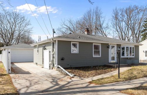 121 S Schaefer Street, APPLETON, WI, 54915 | Card Image