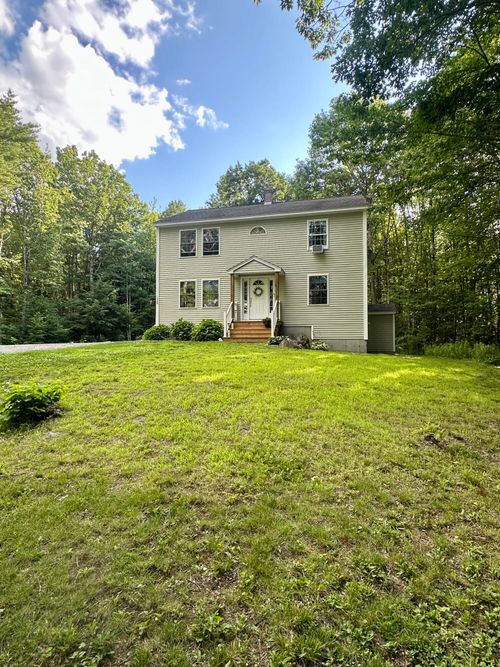 1368 Sokokis Trl, North Waterboro, ME, 04061-4127 | Card Image