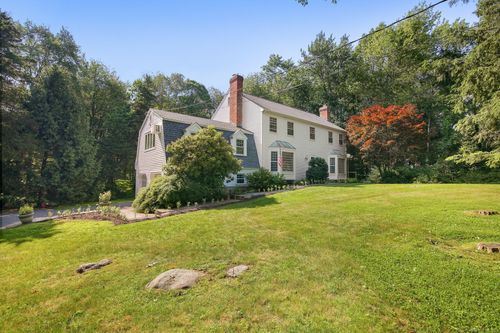 63 Pipers Hill Rd, Wilton, CT, 06897-1514 | Card Image