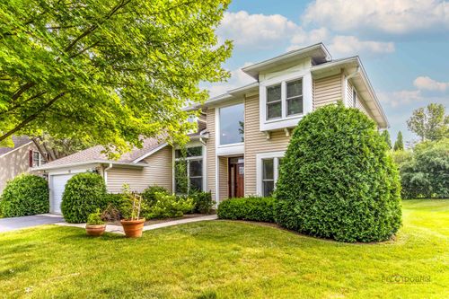 73 Shelby Ct, Vernon Hills, IL, 60061-3246 | Card Image