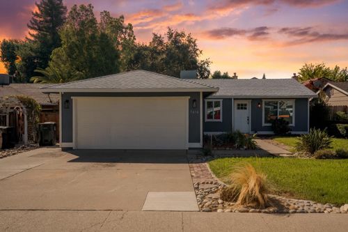 7616 Wooddale Way, Citrus Heights, CA, 95610-2624 | Card Image