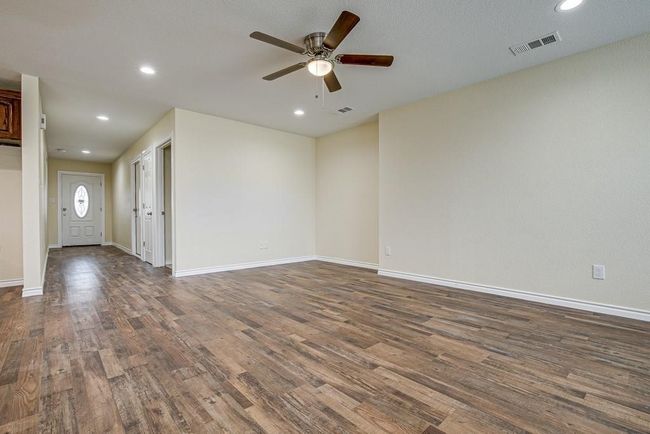 412 S Park St, House other with 3 bedrooms, 2 bathrooms and null parking in Terrell TX | Image 6