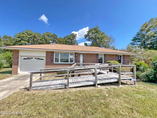 4129 Tartts Mill Rd, Wilson, NC, 27893-8248 | Card Image