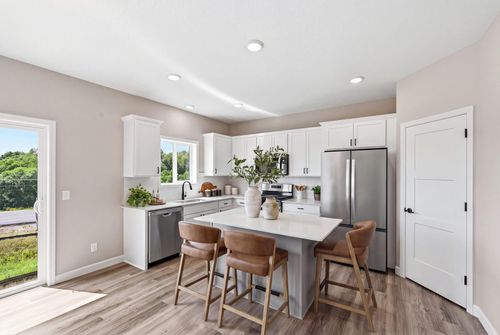 741 Greywood Blvd Sw, Delano, MN, 55328-5006 | Card Image