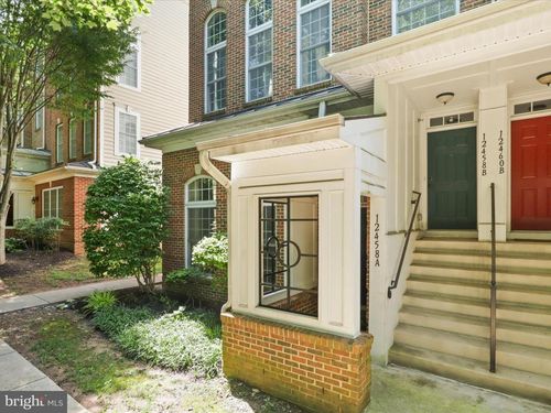 12458 Liberty Bridge Rd, FAIRFAX, VA, 22033-6029 | Card Image