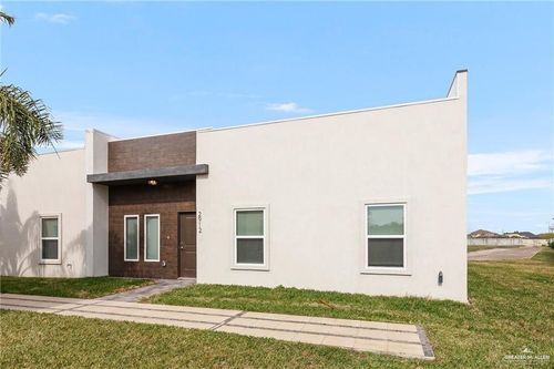 2912 Allen Dr, Edinburg, TX, 78539-4715 | Card Image