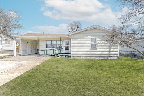 1005 N 12th St, Rogers, AR, 72756-2727 | Card Image