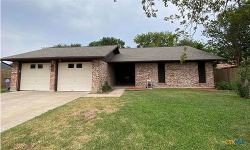 227 Briarmeadow Ln, Victoria, TX, 77904-2519 | Card Image