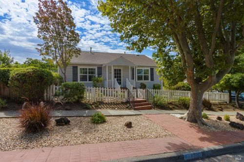 1200 E 3rd St, Benicia, CA, 94510-2804 | Card Image