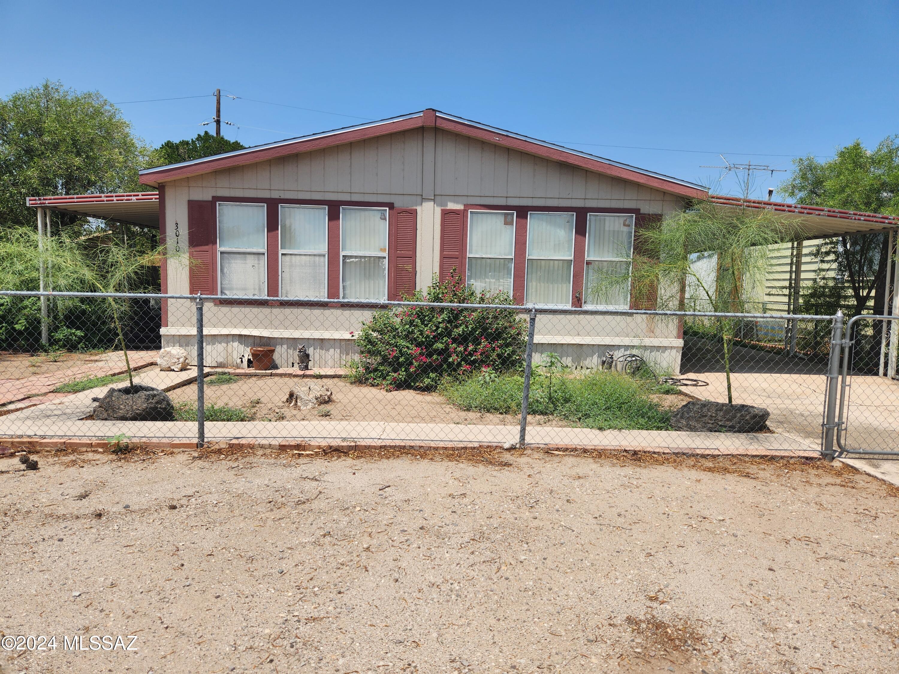 Carnauba St, Tucson, AZ 85705