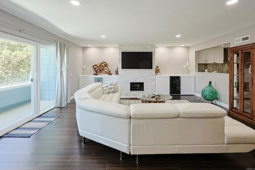 68 Montego Ct, San Diego, CA, 92118-3249 | Card Image