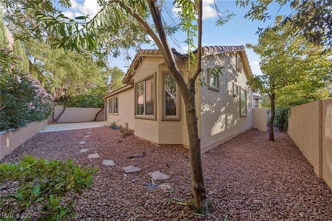 425 Ralph Mosa St, House other with 3 bedrooms, 2 bathrooms and null parking in Las Vegas NV | Image 8