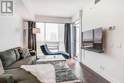 2710-2212 Lake Shore Boulevard W, Toronto (Mimico), ON, M8V0C2 | Card Image