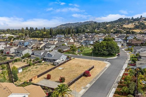 4645 Paulette Pl, Santa Rosa, CA, 95403-7554 | Card Image