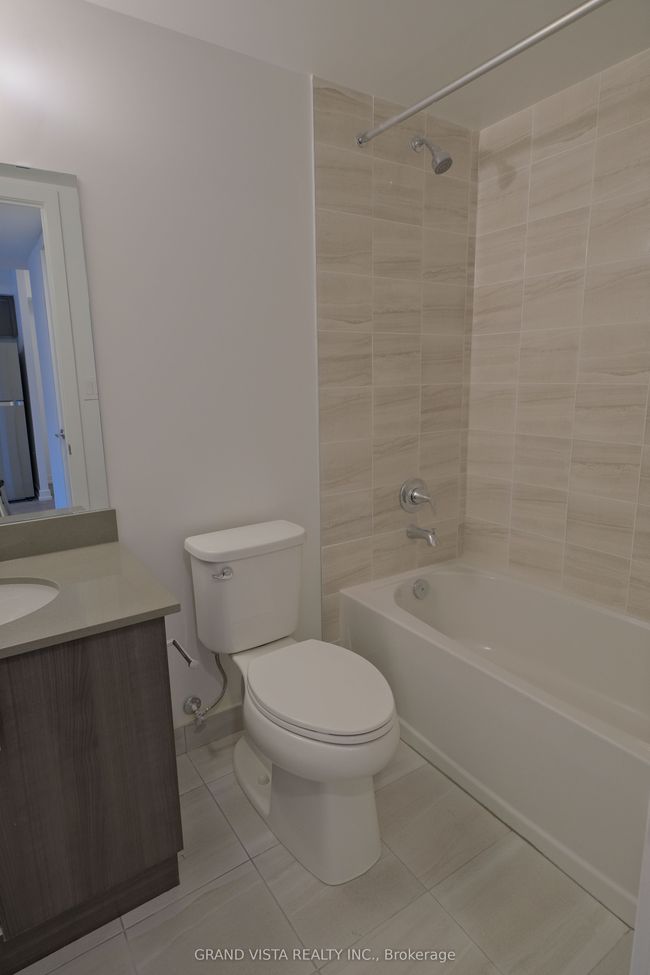 209 - 556 Marlee Ave, Condo with 1 bedrooms, 1 bathrooms and null parking in North York ON | Image 8