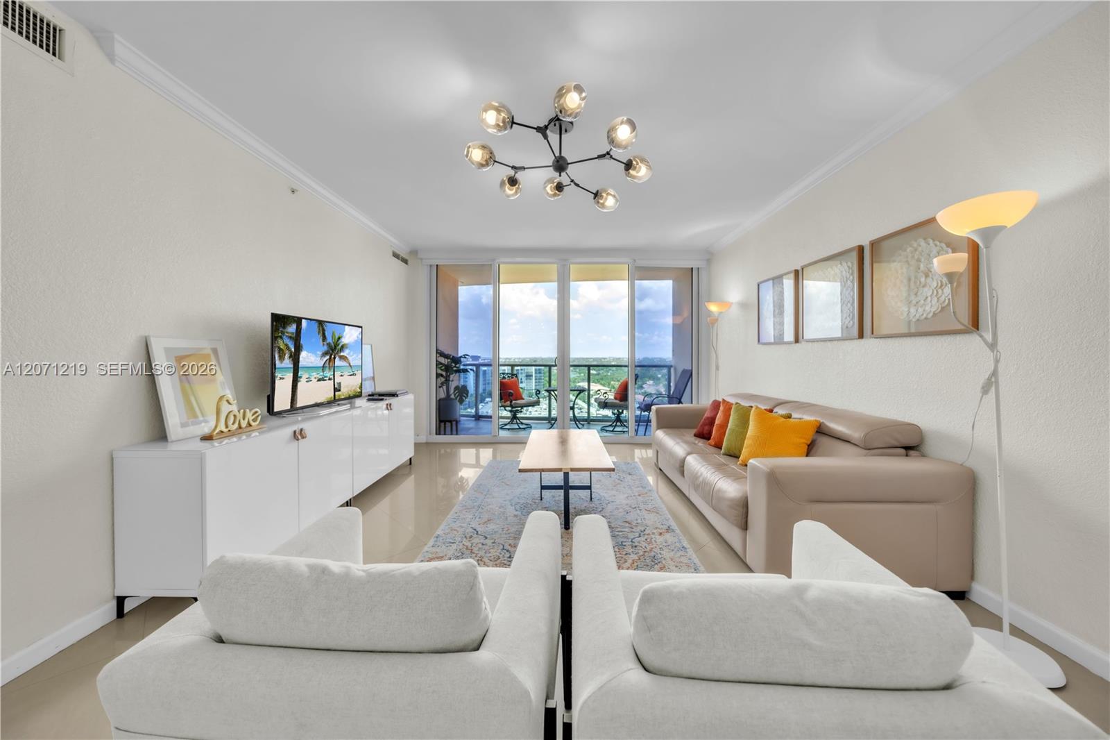 Residential Lease in Hollywood 3