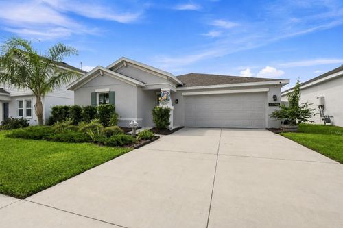 33647 Sky Blossom Cir, LEESBURG, FL, 34788-3327 | Card Image