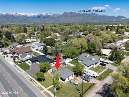 489 E Center St, Heber City, UT, 84032-1909 | Card Image