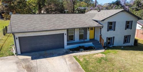 1593 Westminister Dr, Macon, GA, 31204-4829 | Card Image