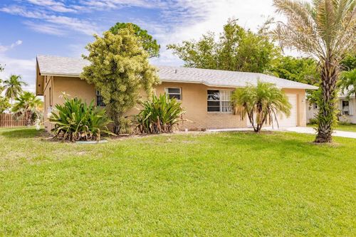 761 Se Browning Ave, Port St Lucie, FL, 34983-3919 | Card Image