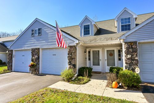 509 Lake Bluff Rd, Thiensville, WI, 53092-1272 | Card Image