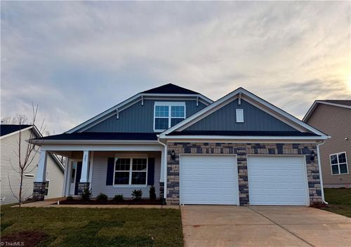 247 Morning Star Dr, Advance, NC, 27006-8016 | Card Image