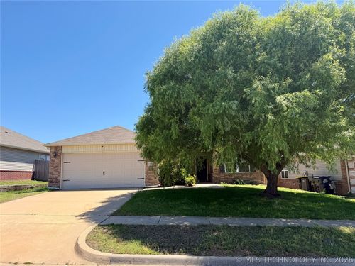 5756 148th St, Bixby, OK, 74008-4252 | Card Image