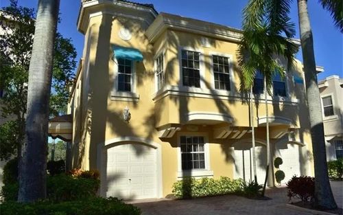 103 Resort Ln, Palm Beach Gardens, FL, 33418-7033 | Card Image