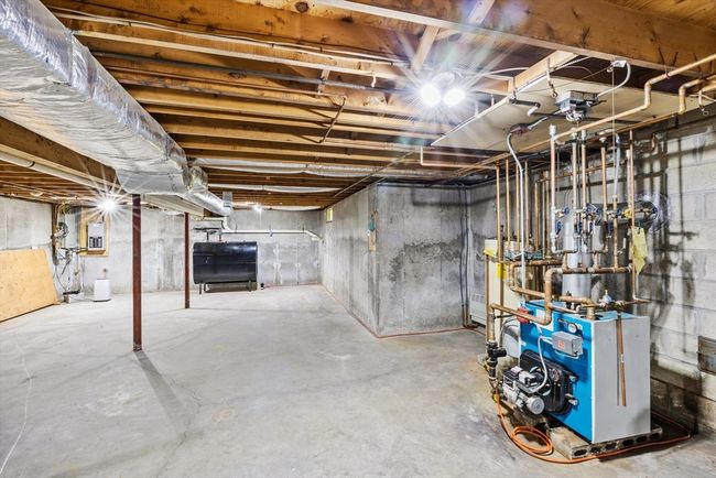 11 Walnut St, House other with 3 bedrooms, 3 bathrooms and 6 parking in Assonet MA | Image 36