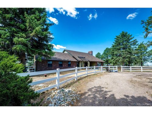 11104 Ponderosa Ln, Franktown, CO, 80116-9320 | Card Image